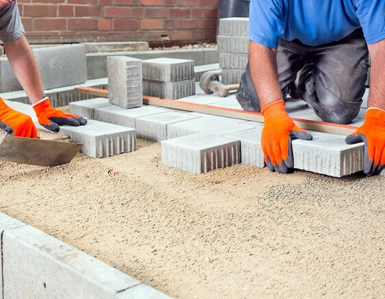 brick and concrete patio