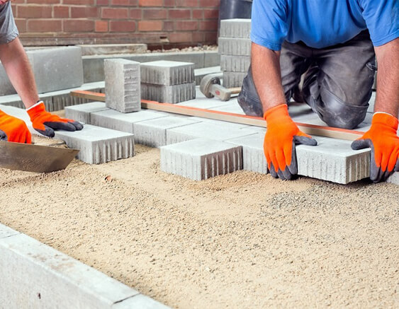 brick and concrete patio
